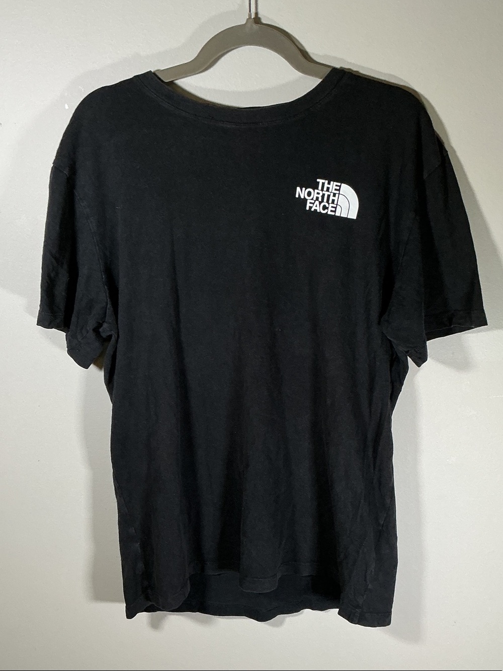 The North Face Never Stop Exploring Graphic T-Shirt Black Men’s Large Logo Tee